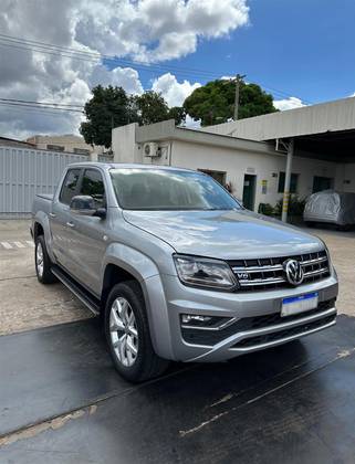 VOLKSWAGEN AMAROK 3.0 V6 TDI DIESEL HIGHLINE CD 4MOTION AUTOMÁTICO
